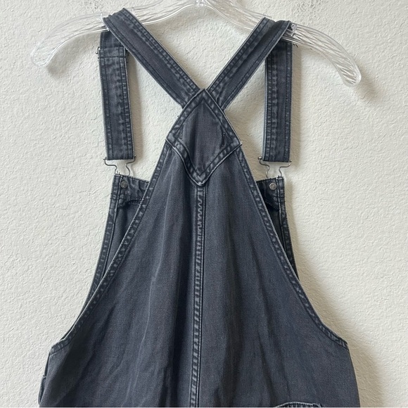 Free People We The Free Ziggy Denim Jean Bib Shortalls Black Gray Wash XS - Picture 13 of 16